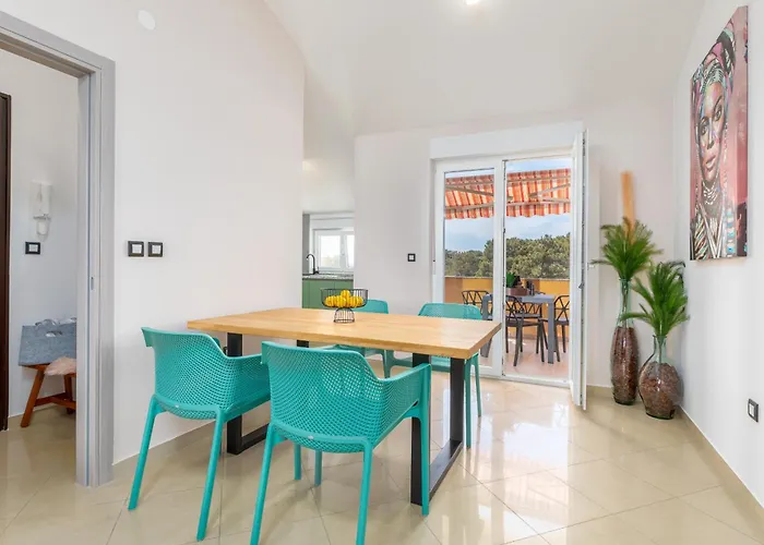 Apartment Vito With Sea View