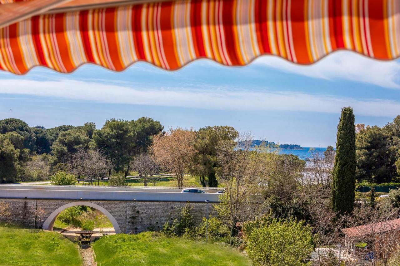 Vito With Sea View Apartment